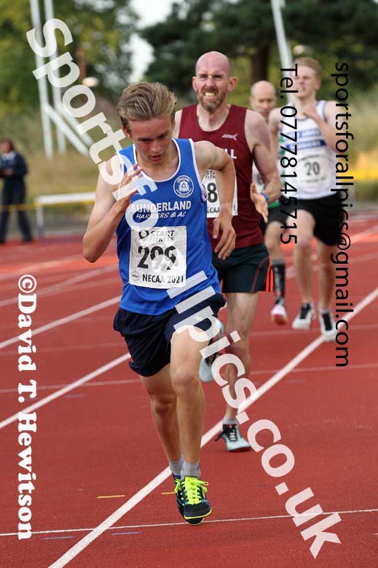 800 metres, 2021 North East Grand Prix 6, Monkton, Wednesday, August 4th. Photo: David T. Hewitson/Sports for All Pics